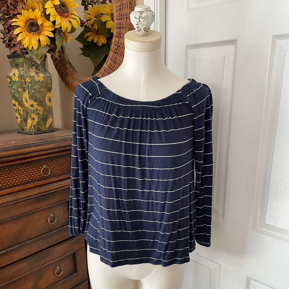 Hollister long sleeve blue with white stripes
